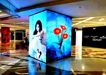 retail digital signage