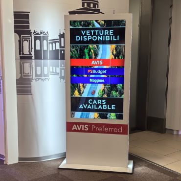 LED TOTEM DISPLAY MANUFACTURER